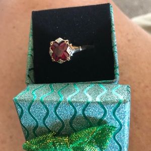 Vintage 10K gold diamond and ruby ring